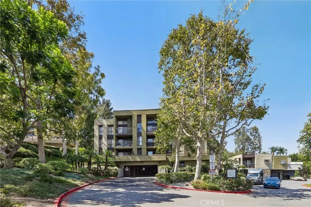 898 Temple Terrace 122, Los Angeles, CA — listing photo 1