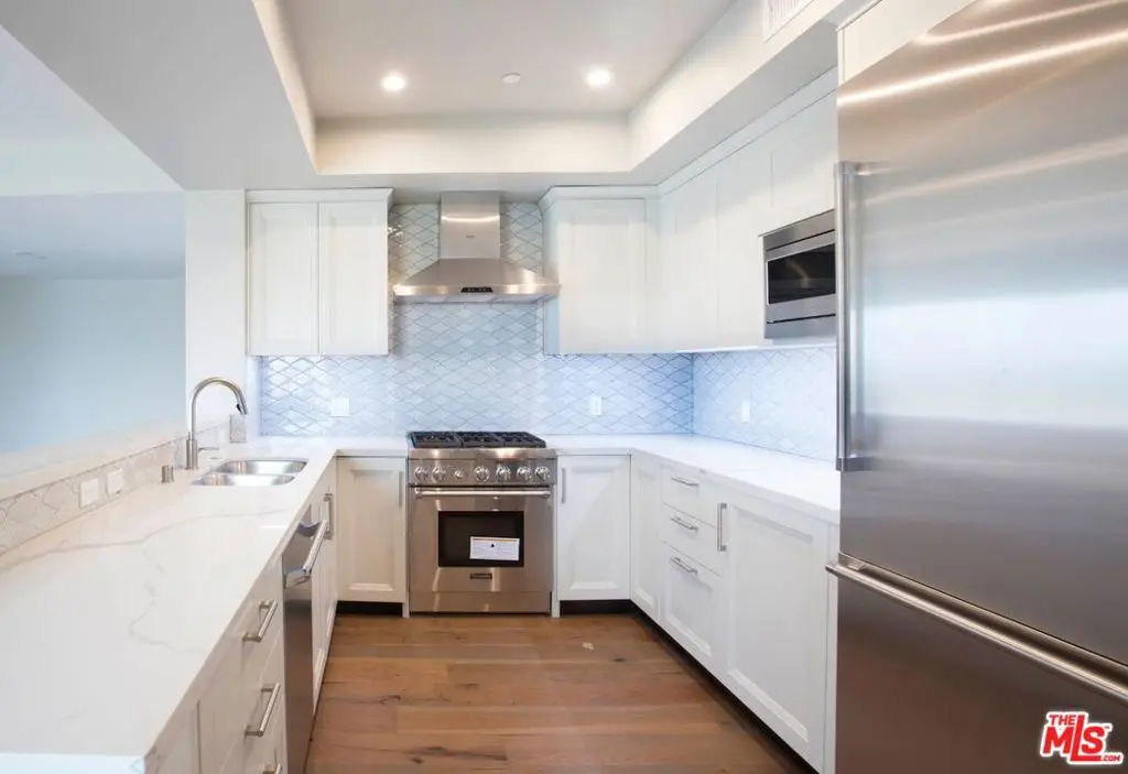 1500 S Beverly Drive 302, Los Angeles, CA — listing photo 1