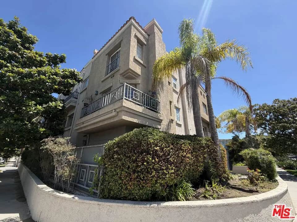 5154 Inglewood Boulevard 1, Los Angeles, CA — listing photo 1
