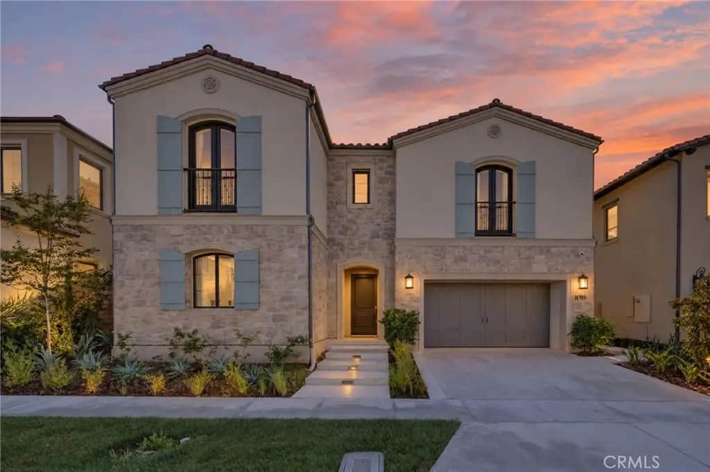 108 Coldwater, Irvine, CA — listing photo 1
