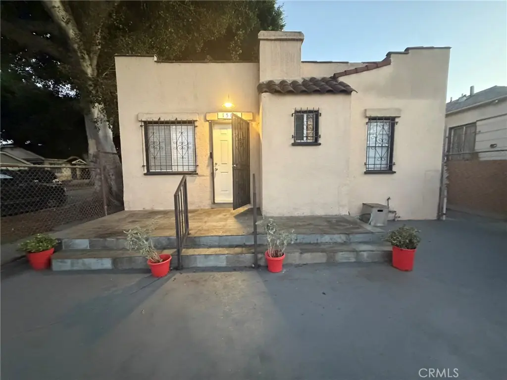 1500 W 60th Street, Los Angeles, CA — listing photo 1