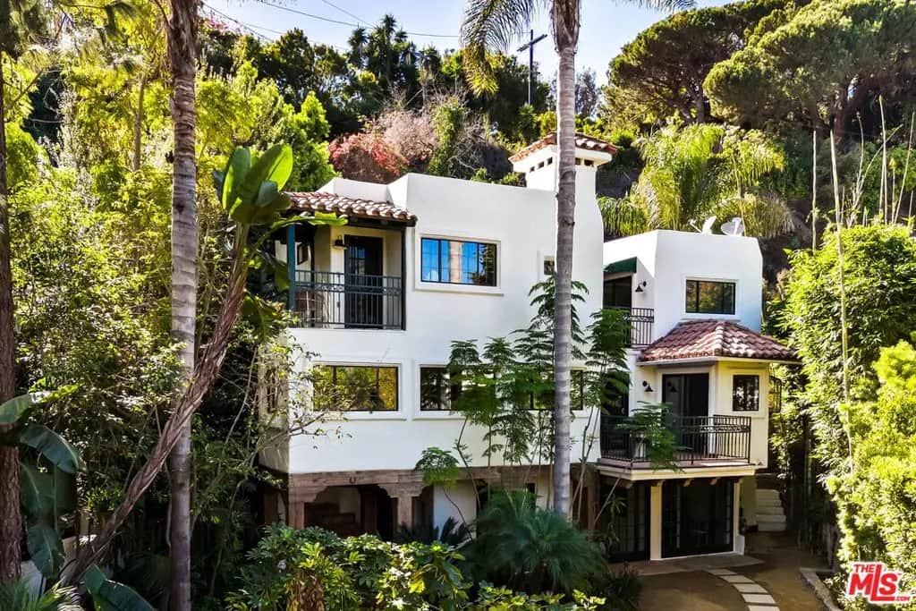 415 W Rustic Road, Santa Monica, CA — listing photo 1