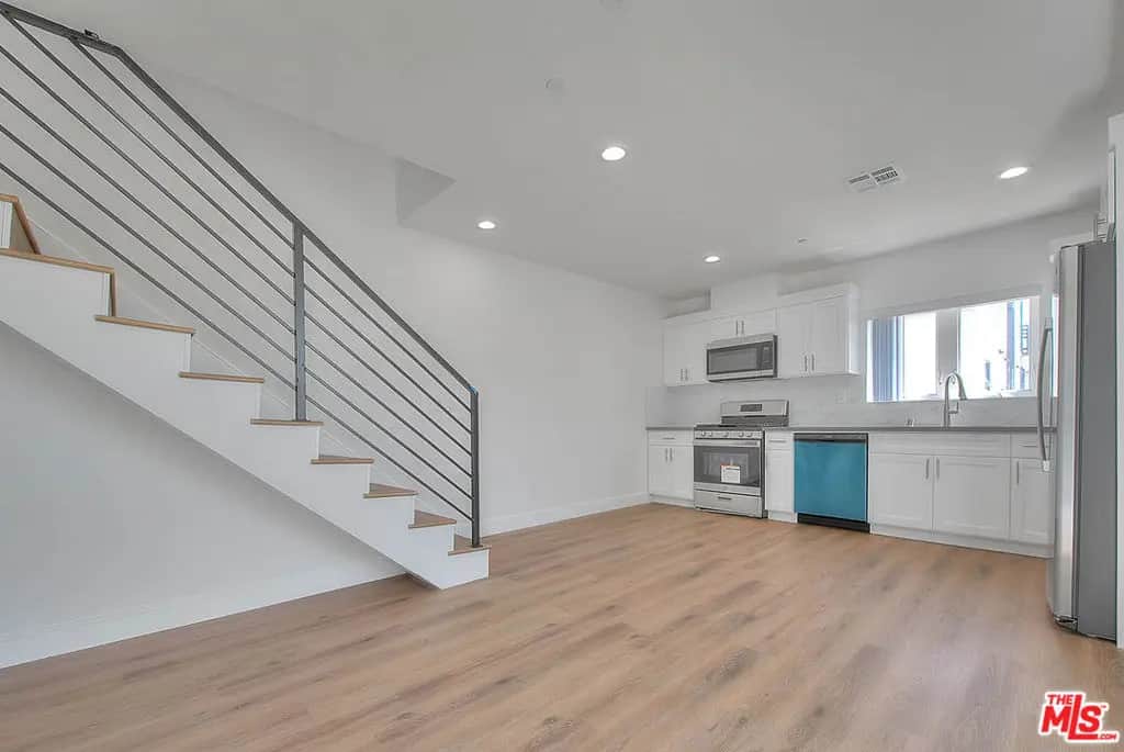 1015 N Wilton Place, Los Angeles, CA — listing photo 1