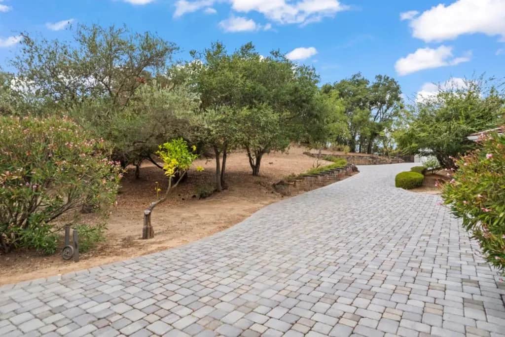 14211 Old Wood Road, Saratoga, CA — listing photo 1