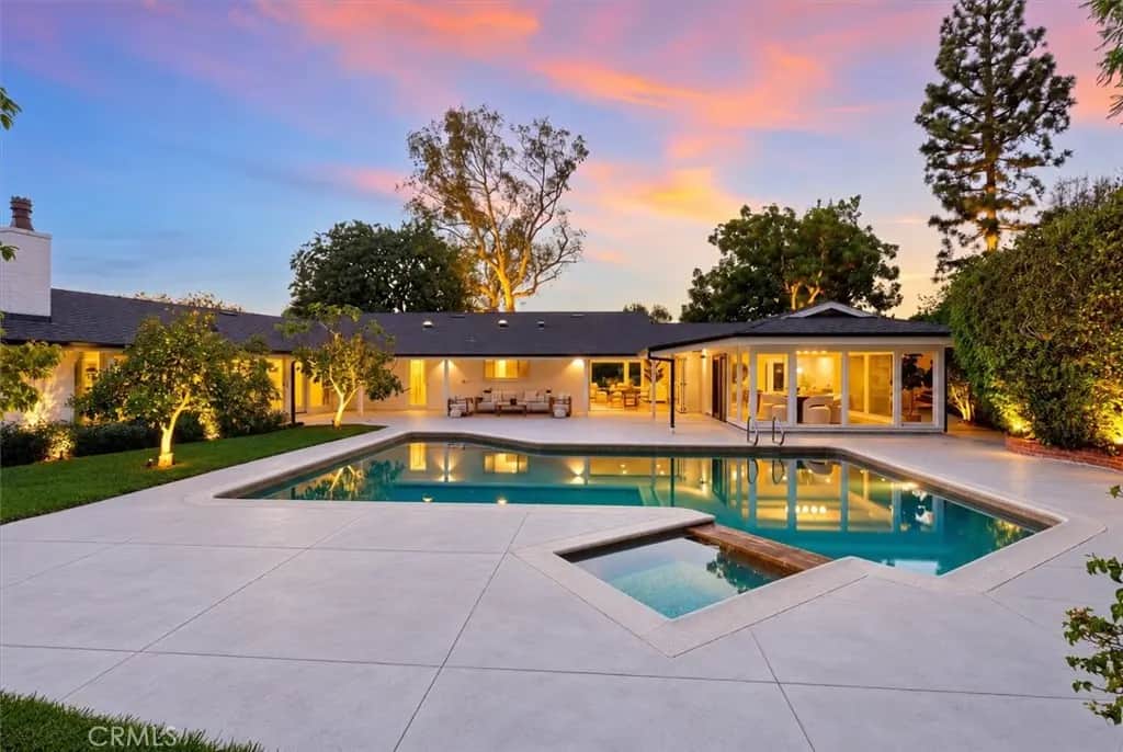 2 Saddlehorn Lane, Rolling Hills Estates, CA — listing photo 1