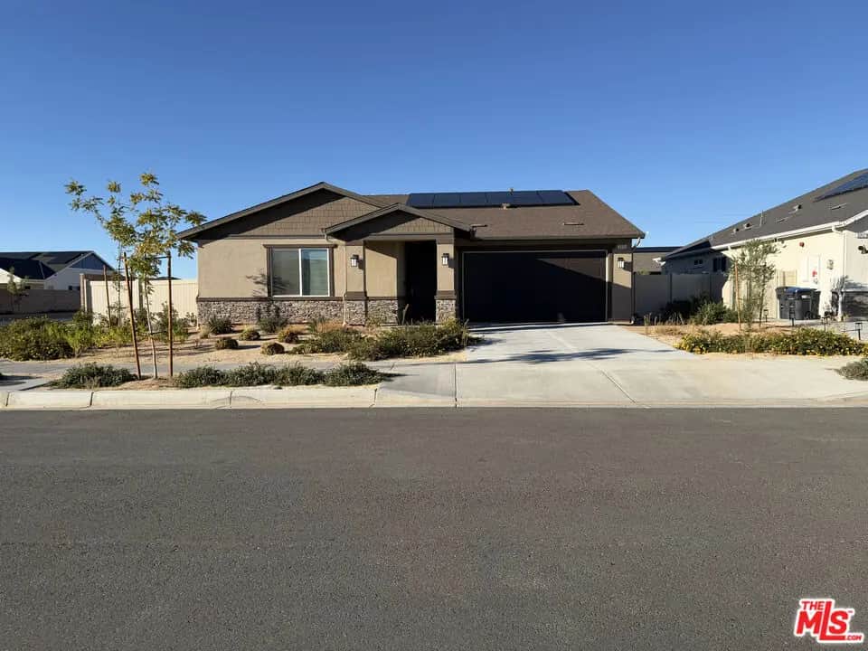 3311 Topaz Lane, Lancaster, CA — listing photo 1