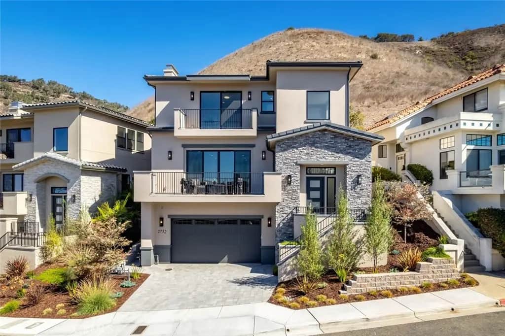 2732 Barcelona, Pismo Beach, CA — listing photo 1