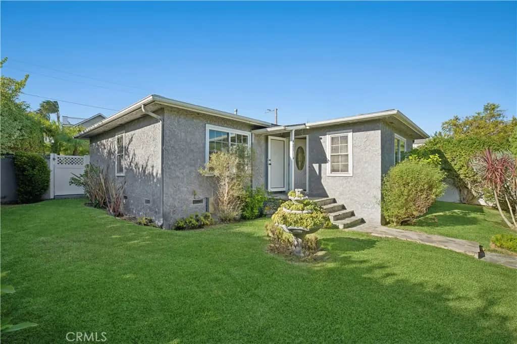 421 Catalina, Newport Beach, CA — listing photo 1
