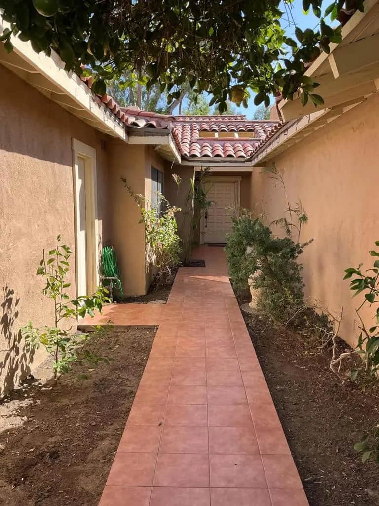211 La Paz Way, Palm Desert, CA — listing photo 1