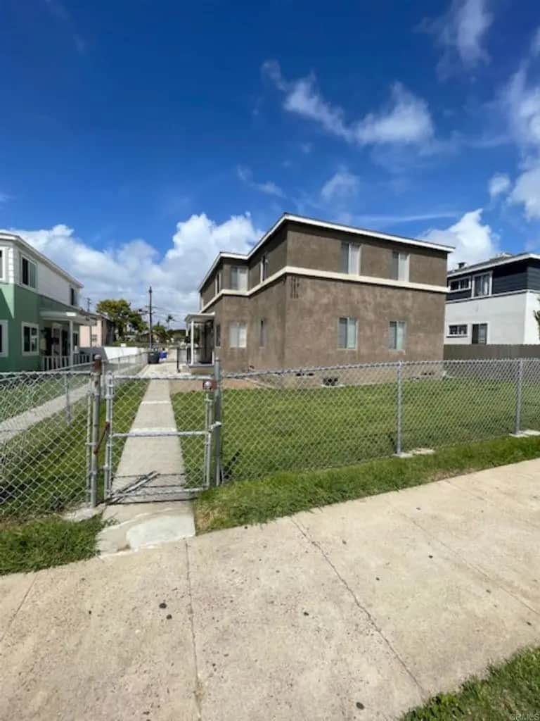 331 E 5th Street, National City, CA — listing photo 1