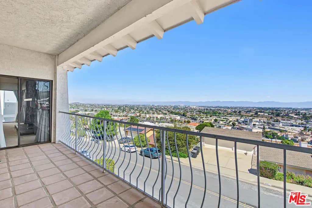 4238 Mesa Street, Torrance, CA — listing photo 1