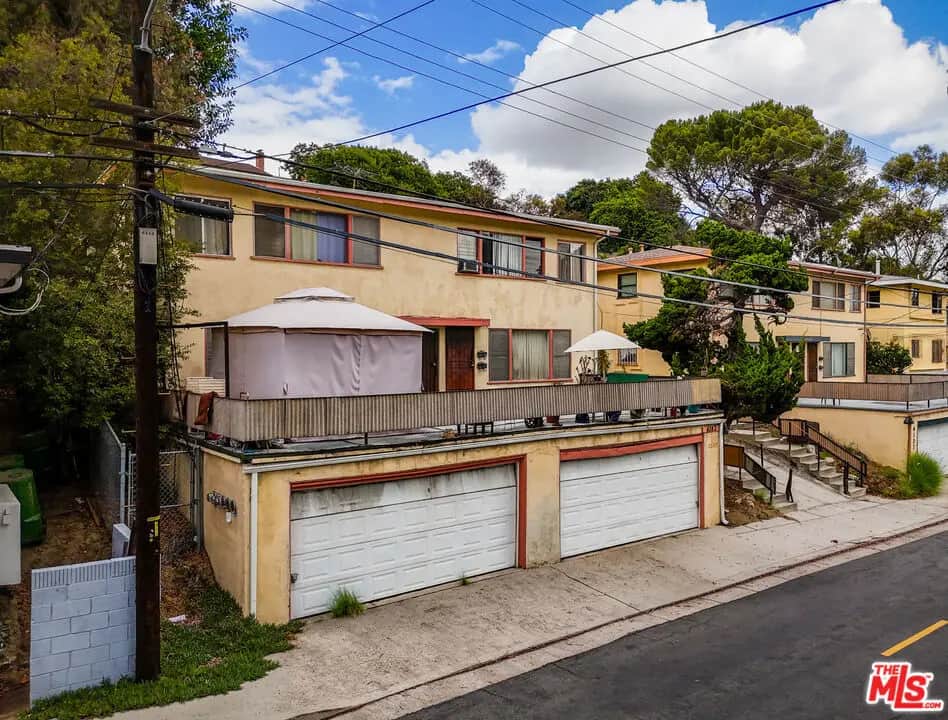 4143 Don Tomaso Drive 1, Los Angeles, CA — listing photo 1