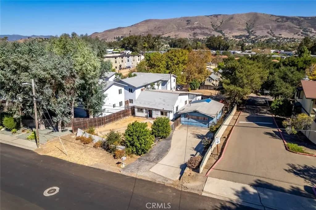 3280 Rockview, San Luis Obispo, CA — listing photo 1