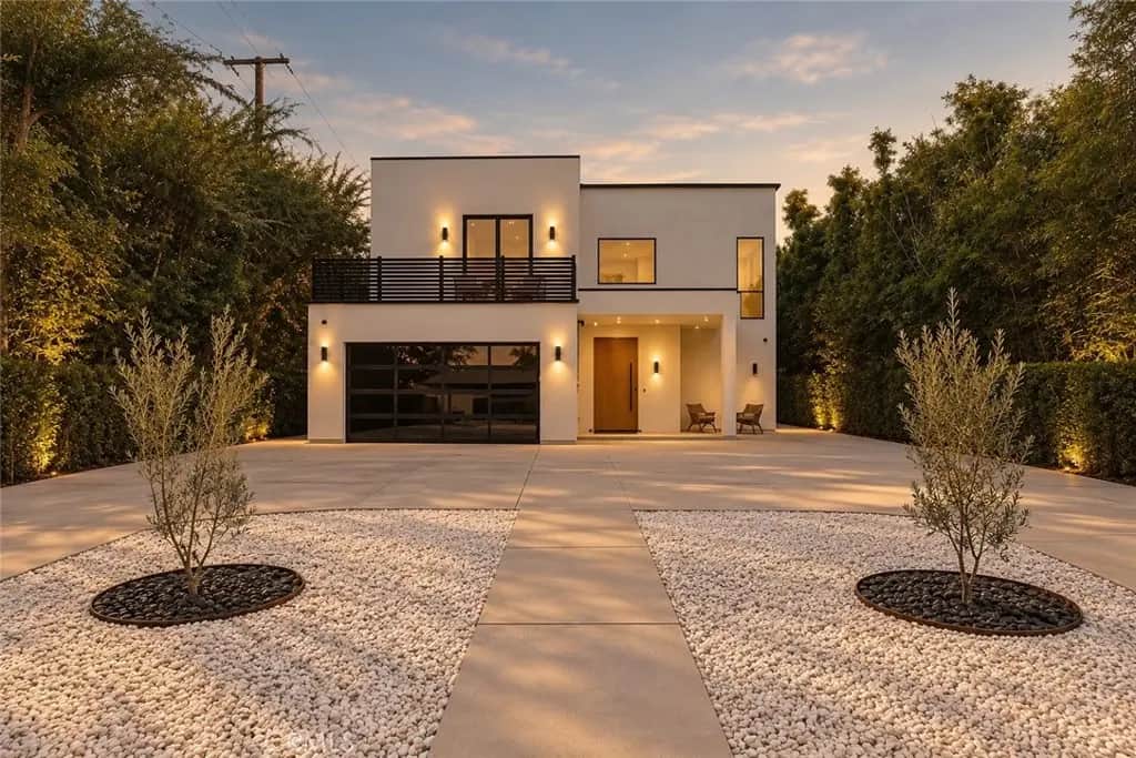 22816 Erwin, Woodland Hills, CA — listing photo 1