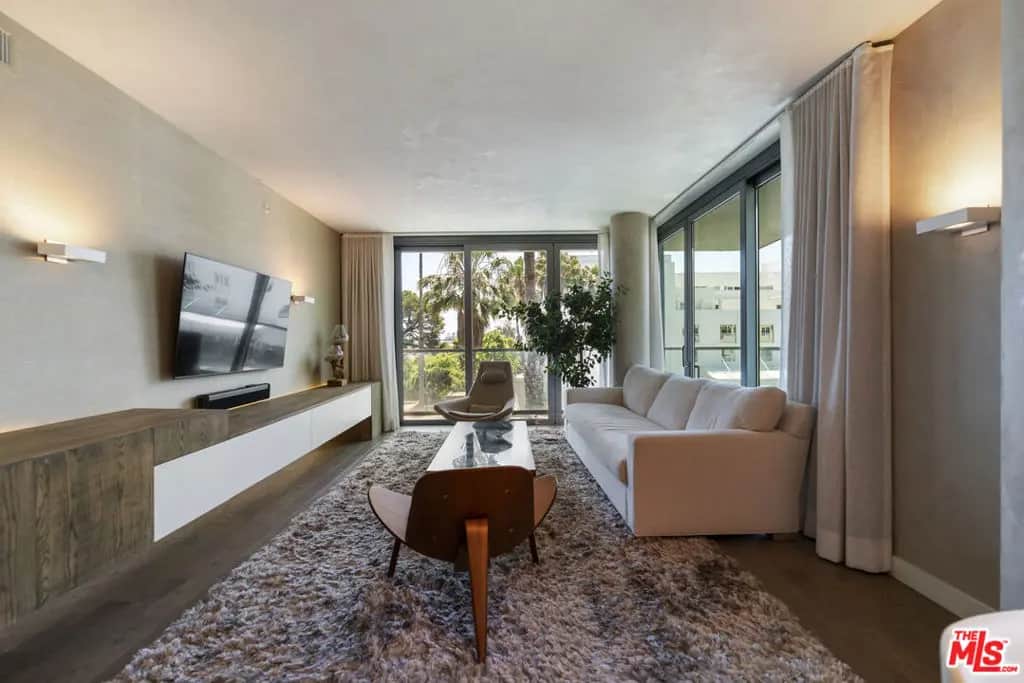 1755 Ocean Avenue 410, Santa Monica, CA — listing photo 1
