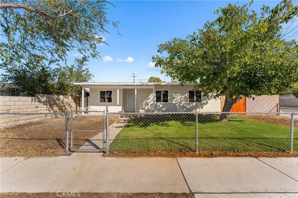 45402 10th Street W, Lancaster, CA — listing photo 1