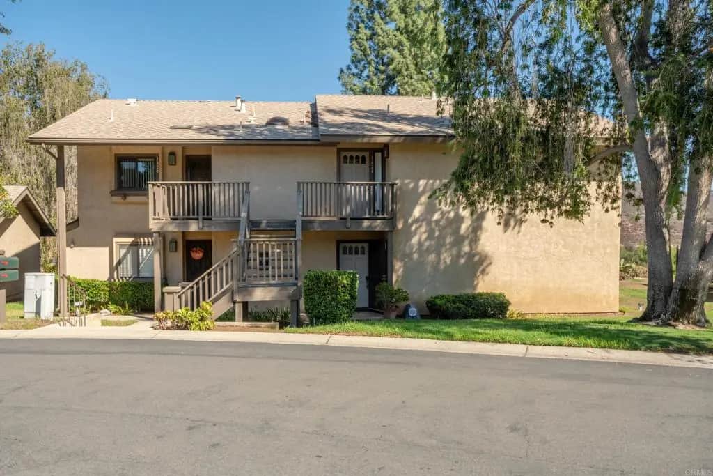 1624 Pala Lake Dr, Fallbrook, CA — listing photo 1