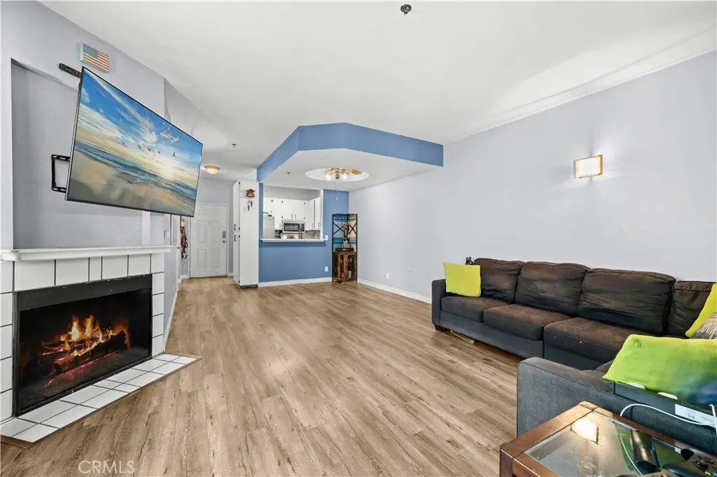 535 Magnolia 419, Long Beach, CA — listing photo 1