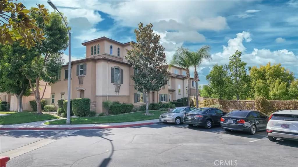 26307 Arboretum Way 302, Murrieta, CA — listing photo 1