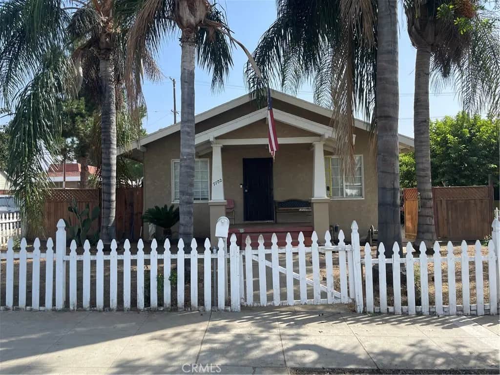 7702 Comstock, Whittier, CA — listing photo 1