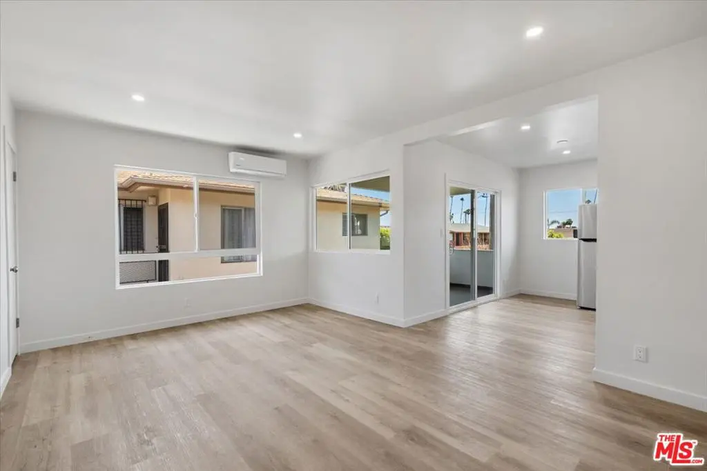 517 E 97th Street 5, Inglewood, CA — listing photo 1