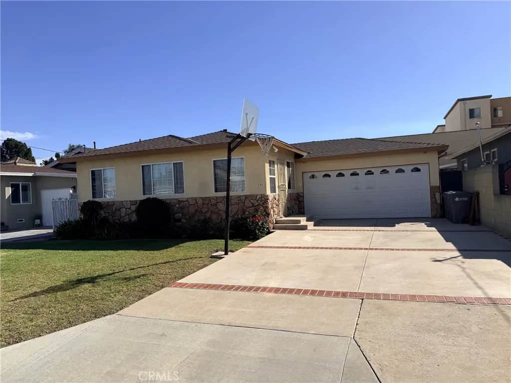 444 E Double Street, Carson, CA — listing photo 1