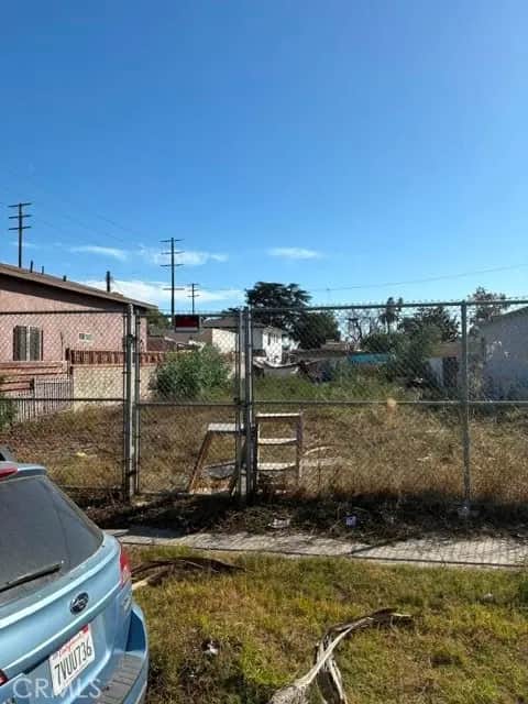 854 E 87th Street, Los Angeles, CA — listing photo 1