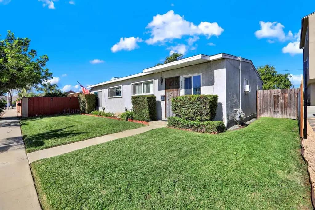 3252 54 Clairemont Mesa Blvd, San Diego, CA — listing photo 1