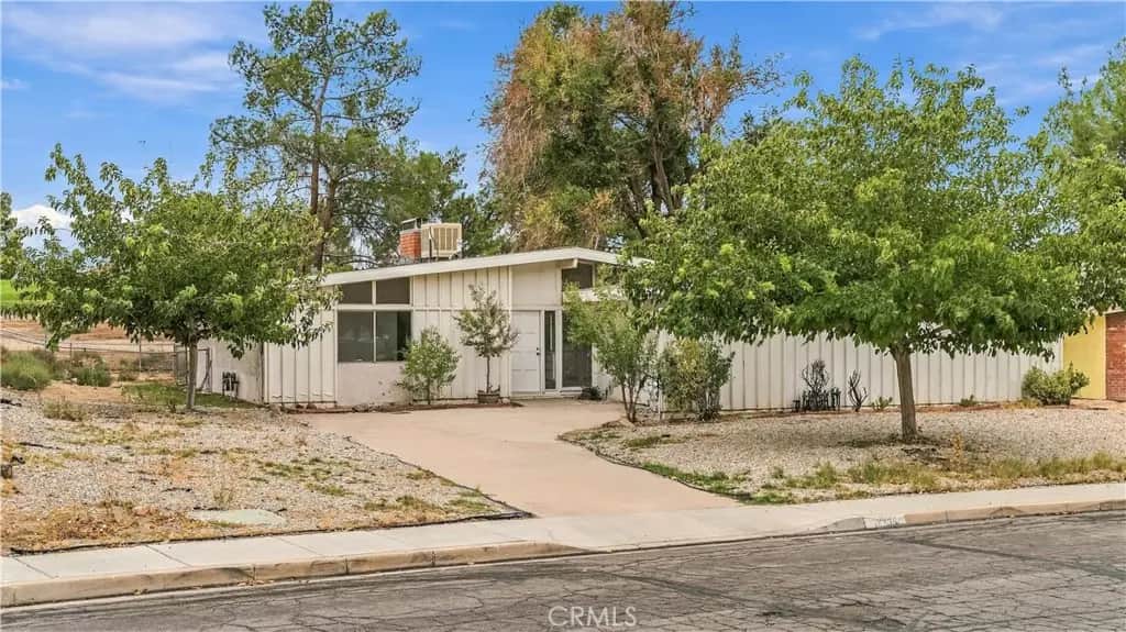 14309 Burning Tree, Victorville, CA — listing photo 1