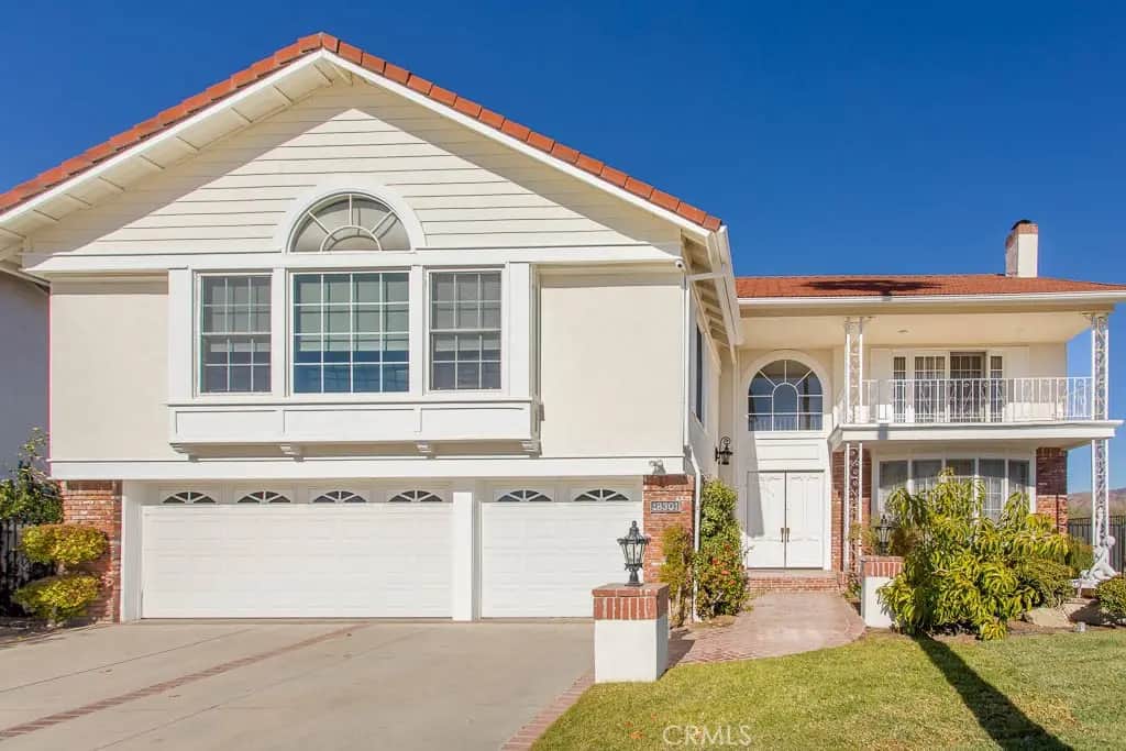 18301 Hampton Court, Porter Ranch, CA — listing photo 1