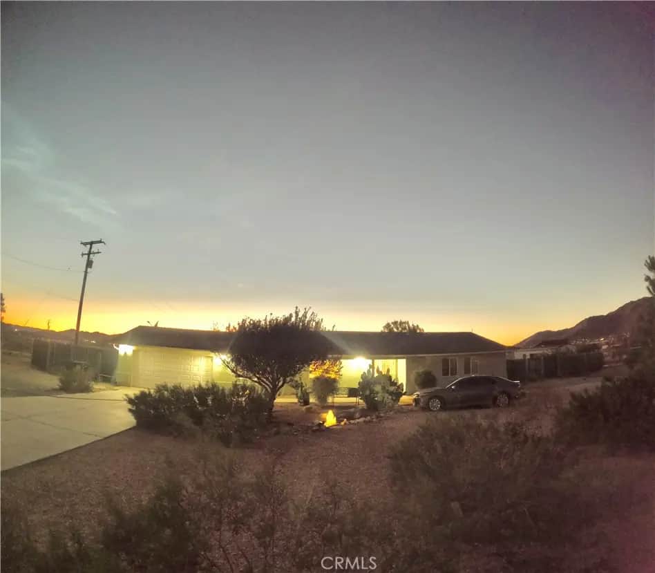 15550 Desert Star, Apple Valley, CA — listing photo 1