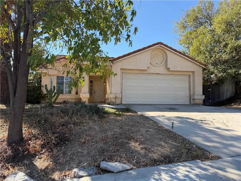 6588 Huntsman, Riverside, CA — listing photo 1