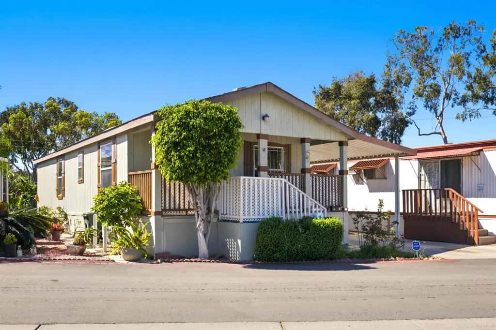6 Via Veneto 5, Chula Vista, CA — listing photo 1