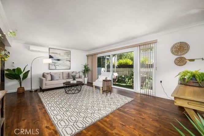 13330 Del Monte Drive 10-H, Seal Beach, CA — listing photo 1
