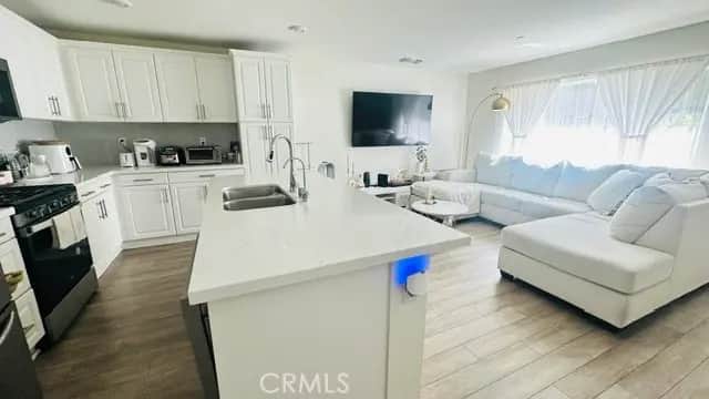 7155 Citrus, Fontana, CA — listing photo 1
