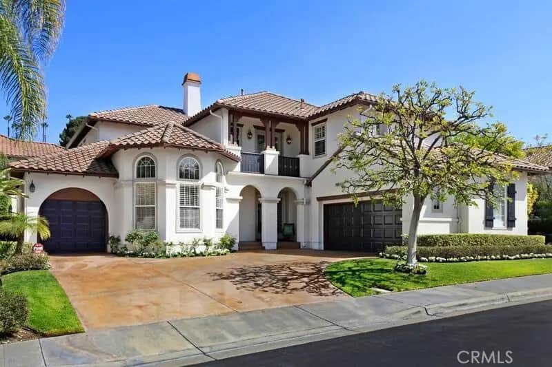 2305 Pieper Lane, Tustin, CA — listing photo 1