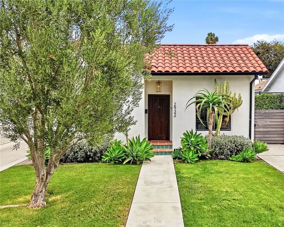 2932 Edgehill, Los Angeles, CA — listing photo 1