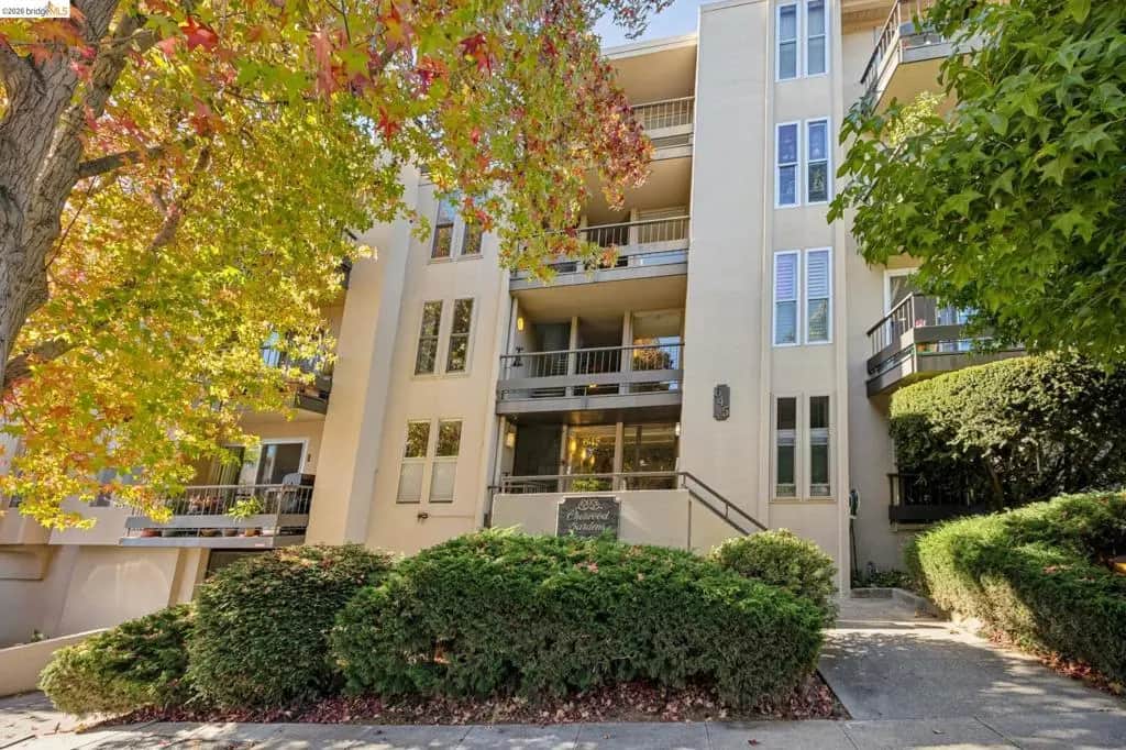 645 Chetwood 208, Oakland, CA — listing photo 1