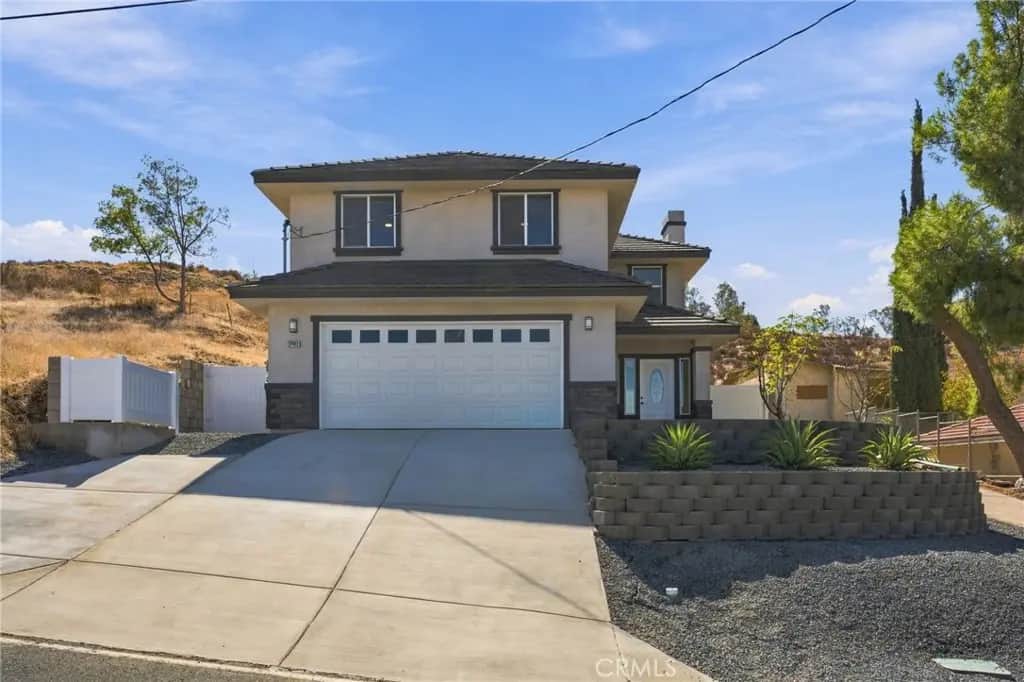 30492 Illinois Street, Lake Elsinore, CA — listing photo 1