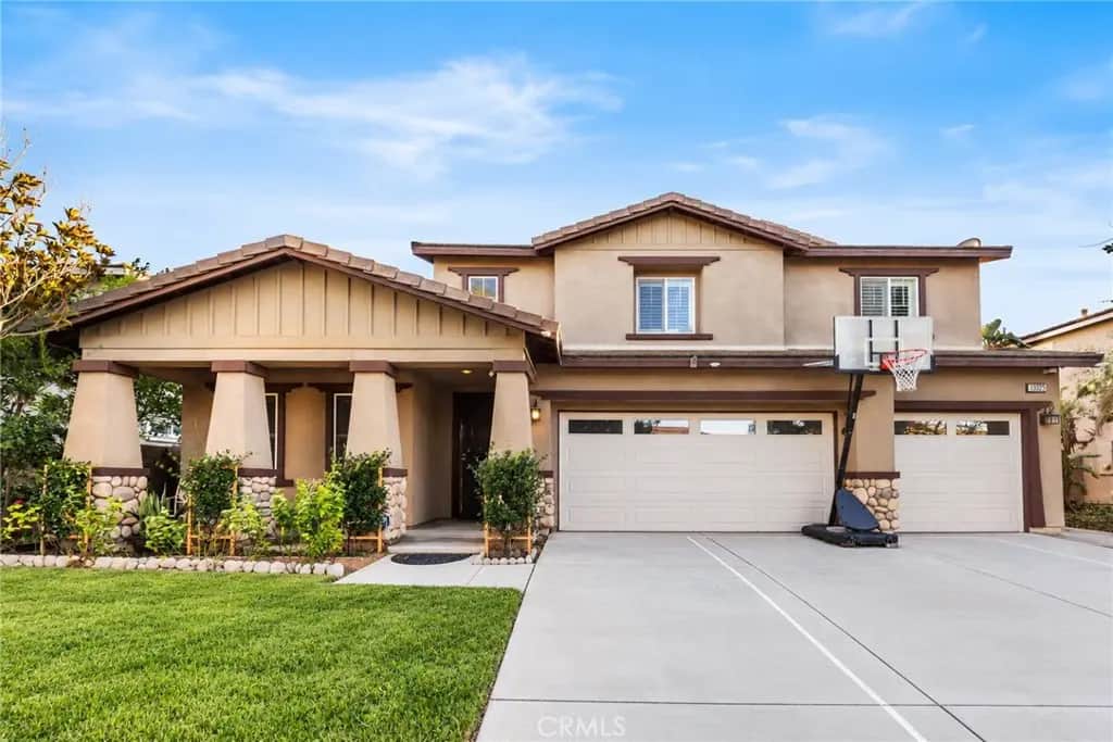 13925 Barnett, Corona, CA — listing photo 1