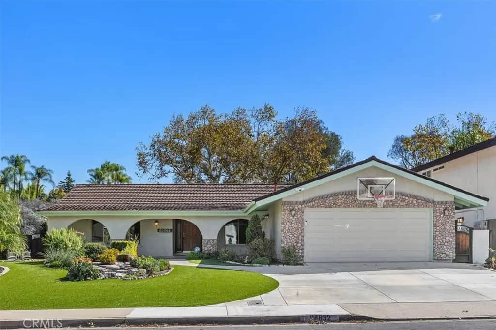 24832 El Cortijo, Mission Viejo, CA — listing photo 1