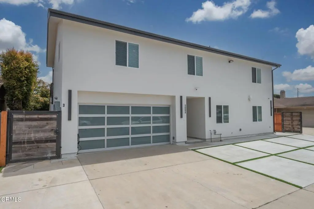 1004 Jurymast Drive #3, Oxnard, CA — listing photo 1