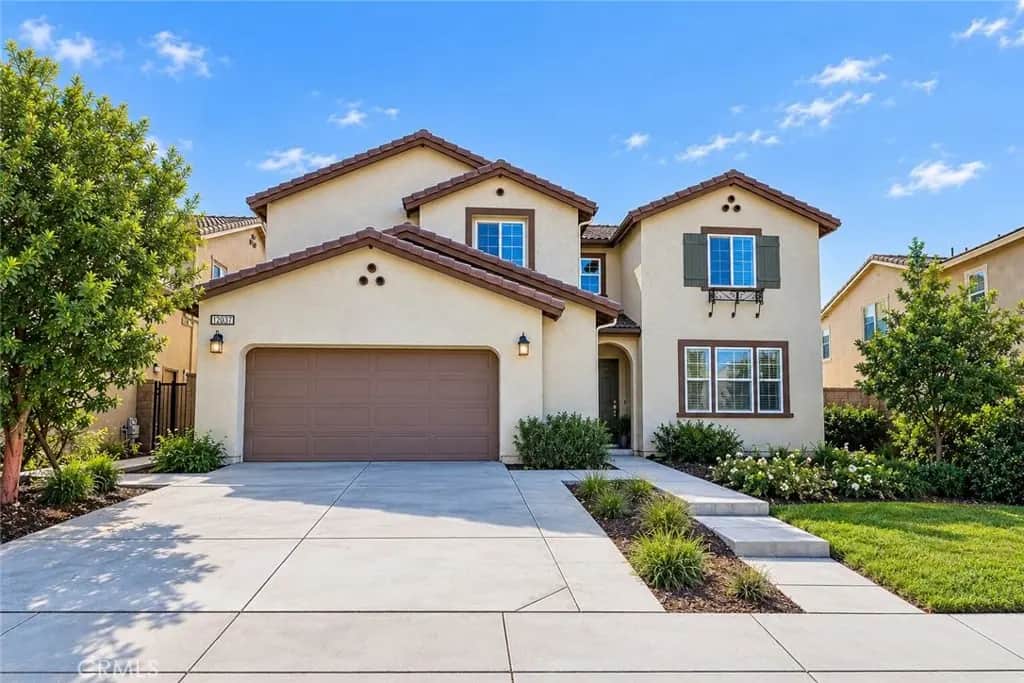 12037 Meander Way, Eastvale, CA — listing photo 1