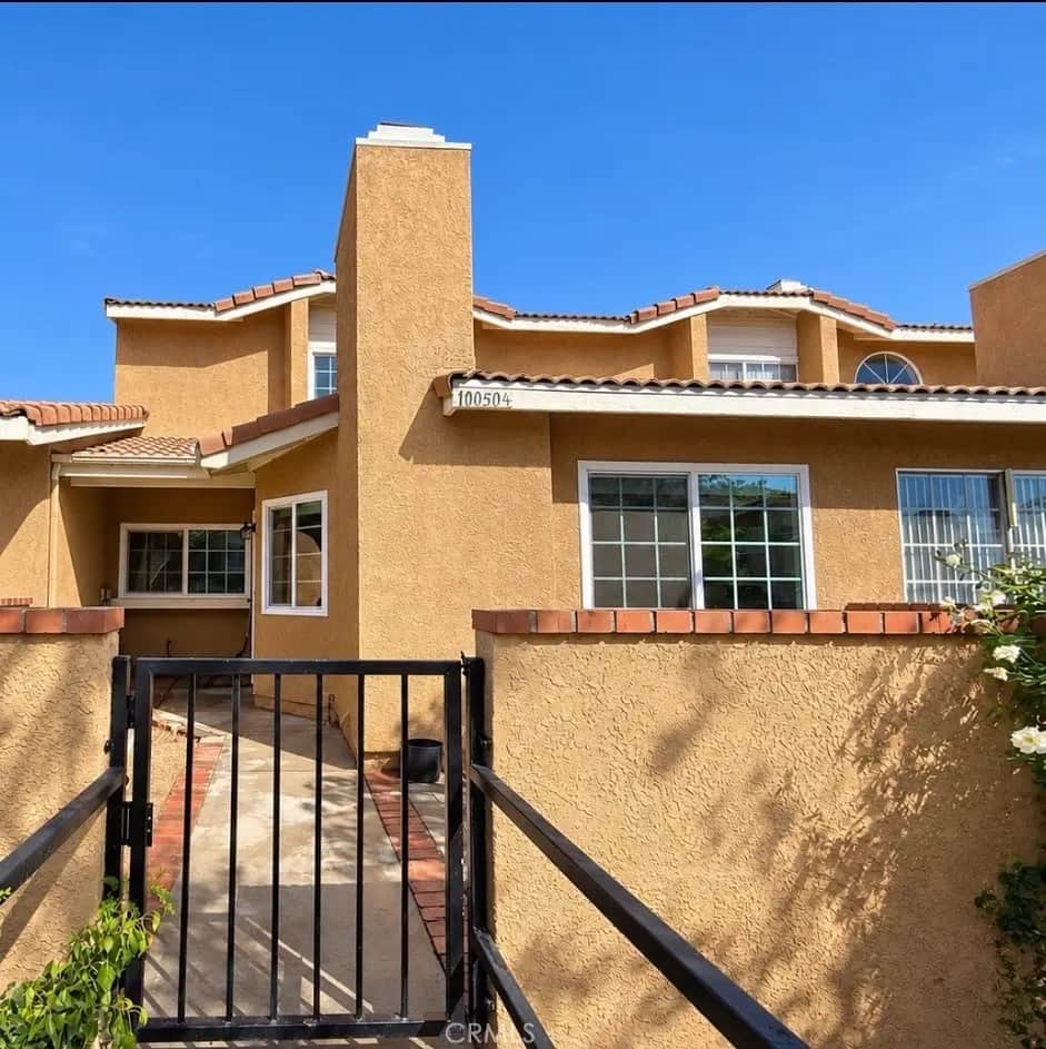 10050 1/2 Base Line Road, Rancho Cucamonga, CA — listing photo 1