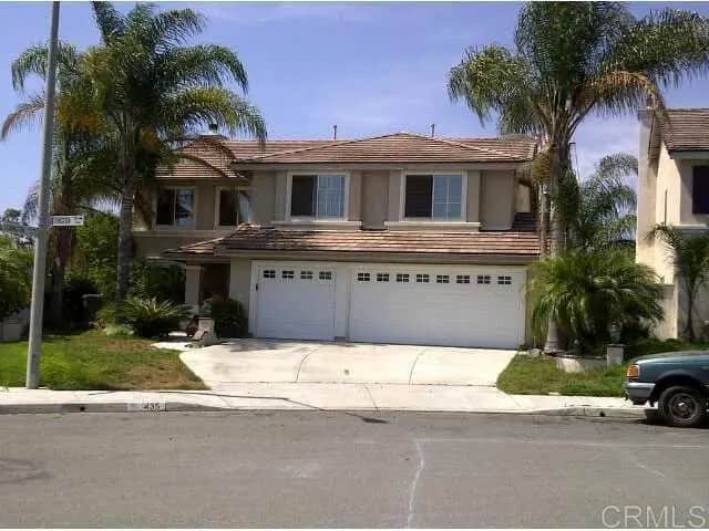 435 Lexington Circle, Oceanside, CA — listing photo 1