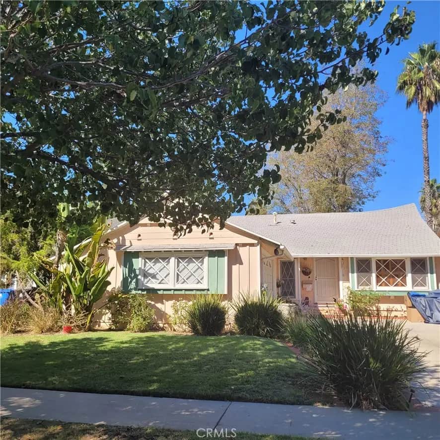 14137 Wyandotte, Van Nuys, CA — listing photo 1