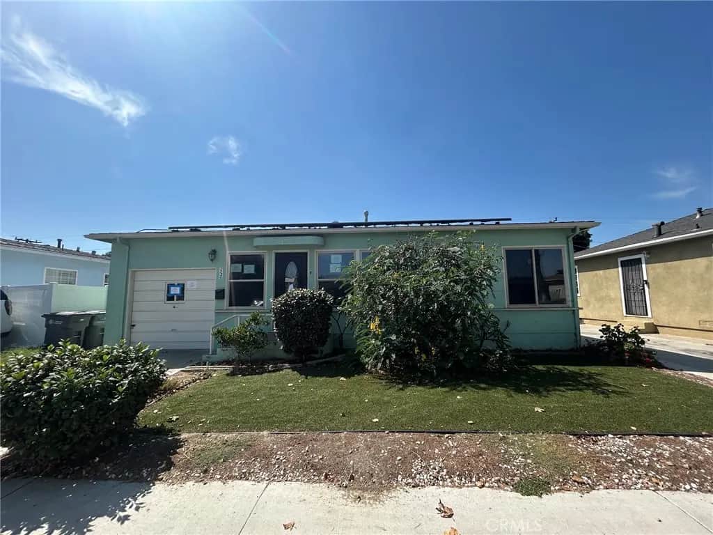 2736 E Jackson, Carson, CA — listing photo 1