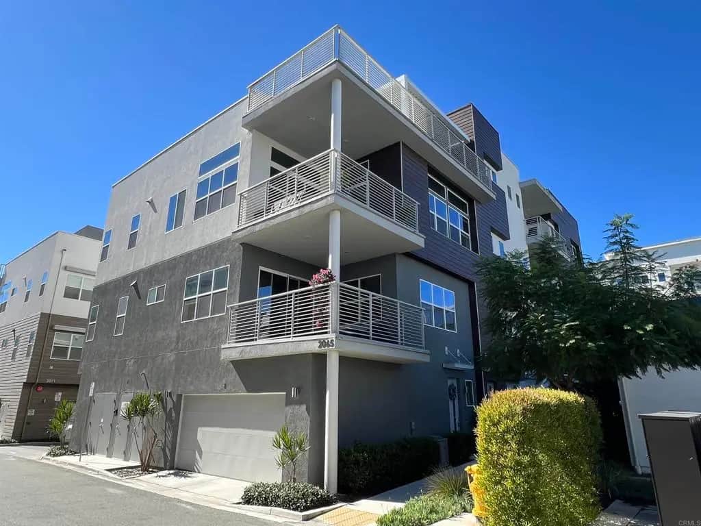 2065 Bravo Loop 5, Chula Vista, CA — listing photo 1