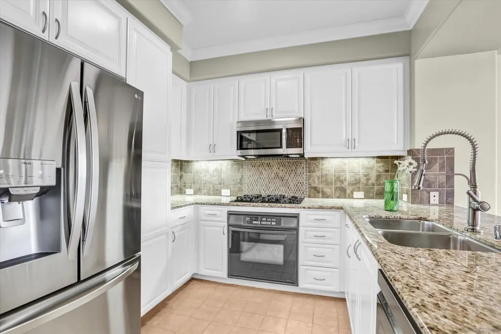 8233 Station Village Ln 2414, San Diego, CA — listing photo 1