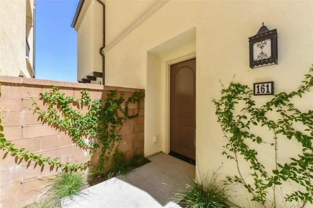 161 Elkhorn, Irvine, CA — listing photo 1